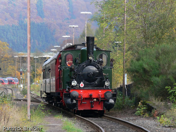 Auf dem Heimweg im Bahnhof Dieringhausen.