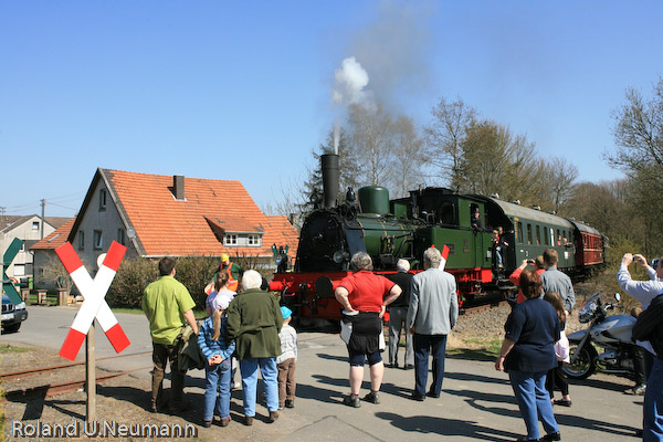 Einfahrt in Hermesdorf.
