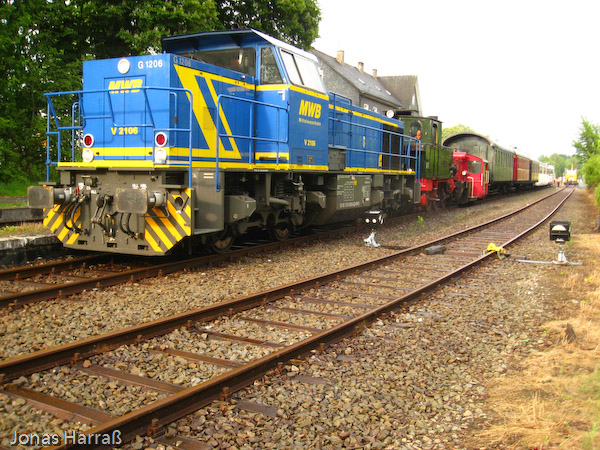 Jetzt wird´s ganz bunt! (Bahnhof Wiehl)