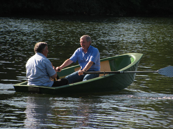 Außer Konkurrenz beteiligten sich auch Landrat Hagen Jobi (l.) und Wiehls Bürgermeister Werner Becker-Blonigen.